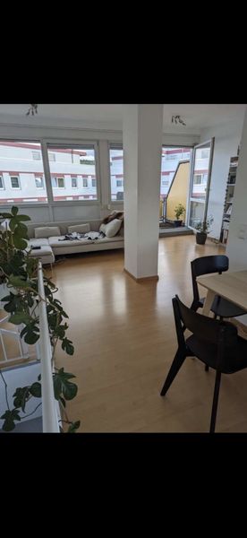 Nachmieter gesucht für schöne 2 Zimmer Wohnung
